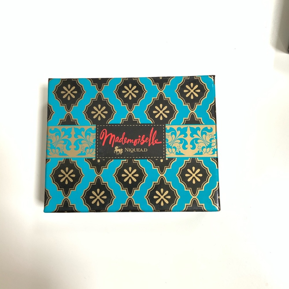 Paperweight - Picture 2 of 3